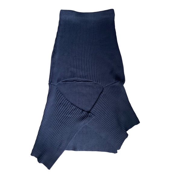 Low Classic navy knit midi skirt - Picture 2 of 8